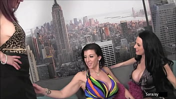 Wild lesbian fuck ava austen louise jenson & sara jay's session