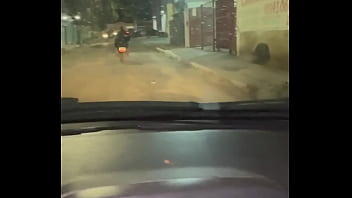 Esposa se exibe durante o jogo fica com um desconhecido na frente do corno e termina no mirante do morro da cruz e coloca marido pra chupar junto