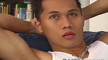 Sexy Asian Twink Loves Jerking Off thumbnail
