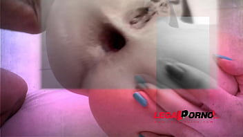 Teen slut janet bellini filmed during her first anal rs123