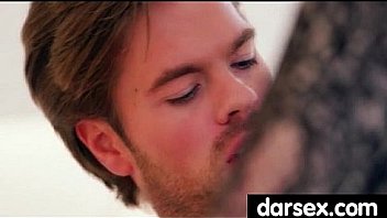 Babe enjoys an erotic afternoon fuck 29