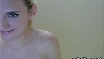 Big tit brunette granny on cam