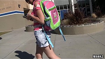 Wankz hot emo alexis eats her teacher's spunk