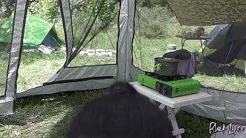 Risky camping blowjob while nobody sees