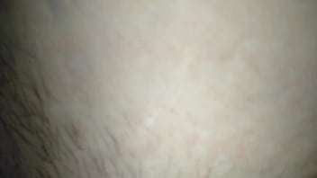 เย็ดหีเธอจนทำให้น้ำแตกเสียงครางที่ทำให้ฉันมีอารมณ์