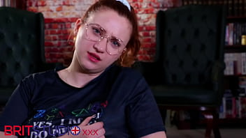 Nerdy yoga girl gets railed by fucking machine