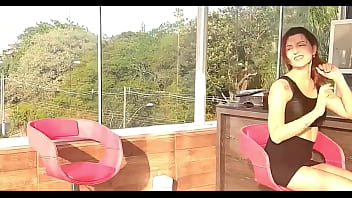 Aquela festinha com a casada na frente das amigas