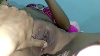 เย็ดหีสาวนักเรียนหีสวยแตดขาวจนน้ำแตก