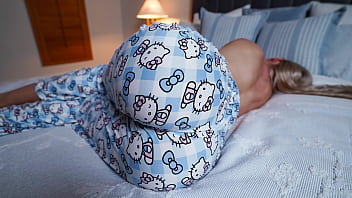 Step mom wakes up to hard cock of step son he helps milf to cum quick carry light