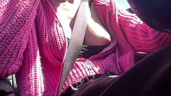 Italian stepmom artemisia love showing her boobs outside while driving