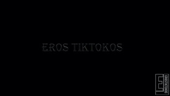 Tv series friends episode 6