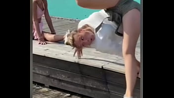 Big butt in shorts fail