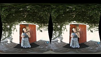 Curvy milf welcomes you home from war milfvr