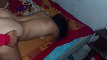 Casi señorita y me toca un pene que hace gritar y gemir me da muy duro sin piedad