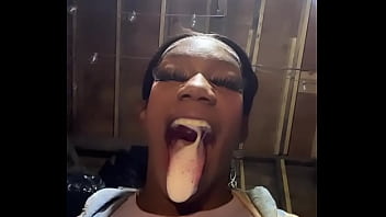 Follow my backup spitgoathenny & spitsbyhennyy