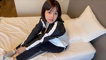こんなに感じたの初めてです。勉強が忙しすぎてオナニー4日間してなくて、久々にシたらヒクヒク感じちゃいました こんなに感じたの初めてです。勉強が忙しすぎてオナニー4日間してなくて、久々にシたらヒクヒク感じちゃいました