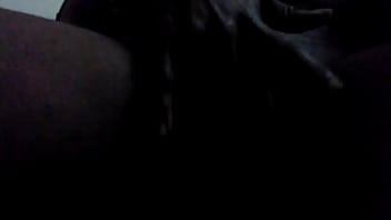 My slut rubbin her pussy 4 me