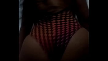 Rebolando ao som de funk