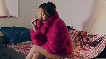 Mad mia arrives from the party almost naked and ask her flatmate to fuck her right now