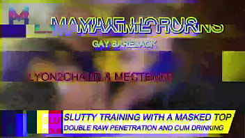 Ce plan à 3 va te rendre fou une double pénétration sale du sperme bien chaud et mon cul en povavec lyon2chaud