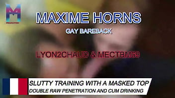 Ce plan à 3 va te rendre fou une double pénétration sale du sperme bien chaud et mon cul en povavec lyon2chaud