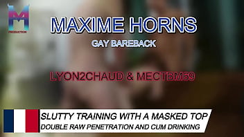 Ce plan à 3 va te rendre fou une double pénétration sale du sperme bien chaud et mon cul en povavec lyon2chaud