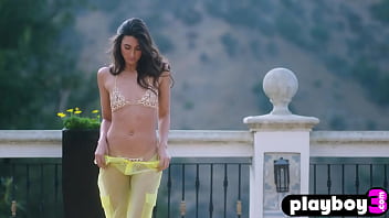 Sexy big ass latin milf showed amazing body after hot striptease