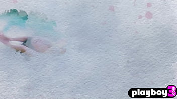 Sexy big ass latin milf showed amazing body after hot striptease