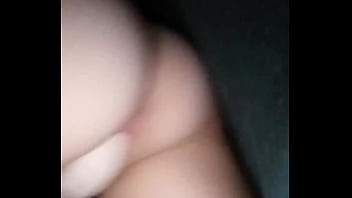 Side chick play time