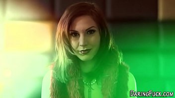 Euro lesbo fingers pussy