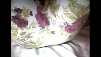 Batendo uma siririca