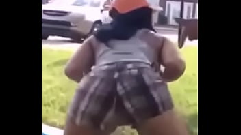 Tierra miller twerk 2