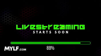 Pre date he'll stretch her legs and warm up her pussy