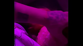 Сводный брат трахает меня