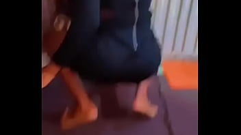 Nigerian girl bella twerking hard on blue short dress