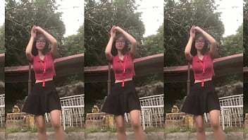 Solo girl skirt dance