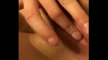 A quick pussy play❤