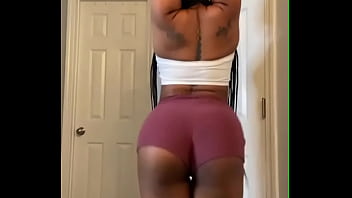 M i tai ass shaking 2