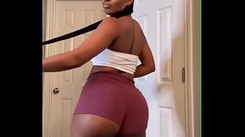 M i tai ass shaking 2