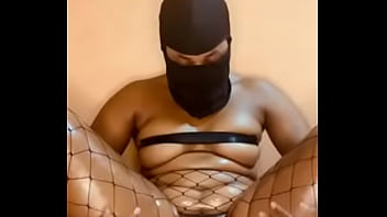 Sexy ghanaian porn actress fucks herslf with a sex toy