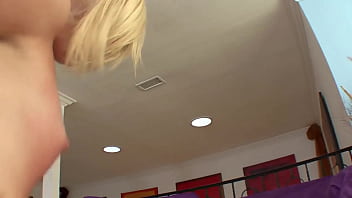 Blonde xxx