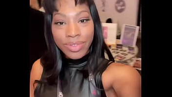 Come say hi visit me today at the idealimagemodel booth #251#avn #danisynclair #avnshow #idealimagemodel