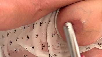 Oiled big tits under t shirt and get orgasm putting all vibrator in pussy