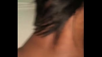 Rebolando minha bunda