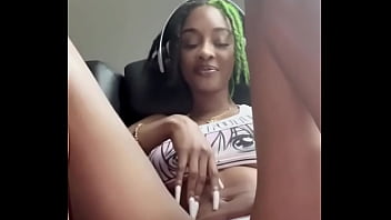 Sucking pussy moaning ebony