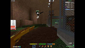 Le lleno ambos oyos y consecutivamente me vengo en ella mientras salta