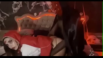 Safada gostosa fode muito e adora banho de porra