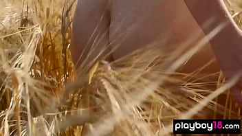 Smiling naked blondie showing us around her amazing body