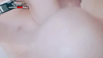 Petite asian cutie sucked and let herself get fucked