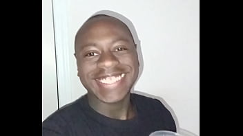 A free blog about other things with green tea that i normally add to water to drink at home to keep allergies from happening 2